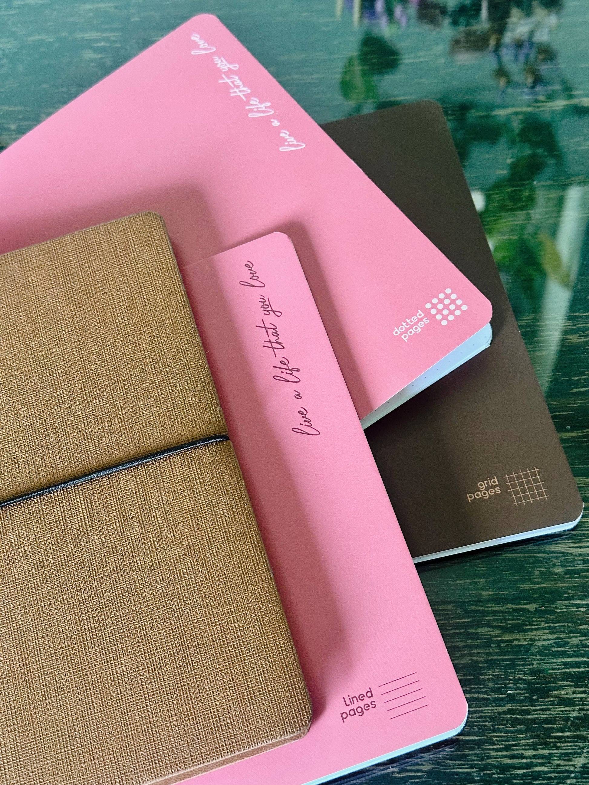 Quest Essentials A5 Journal + Free Aumnifillers Dotted / Lined